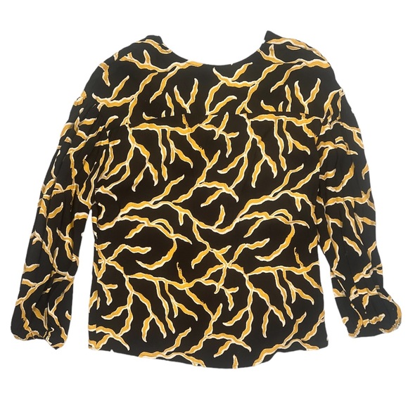 Ba+Sh Clea Printed Button Front Blouse - Picture 7 of 10